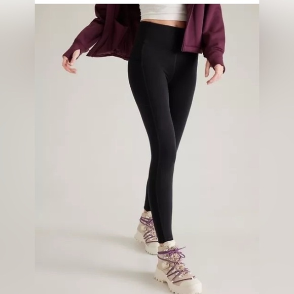 NWT Athleta Altitude Black Tight in Polartec Powerstretch size 1X - Picture 6 of 13